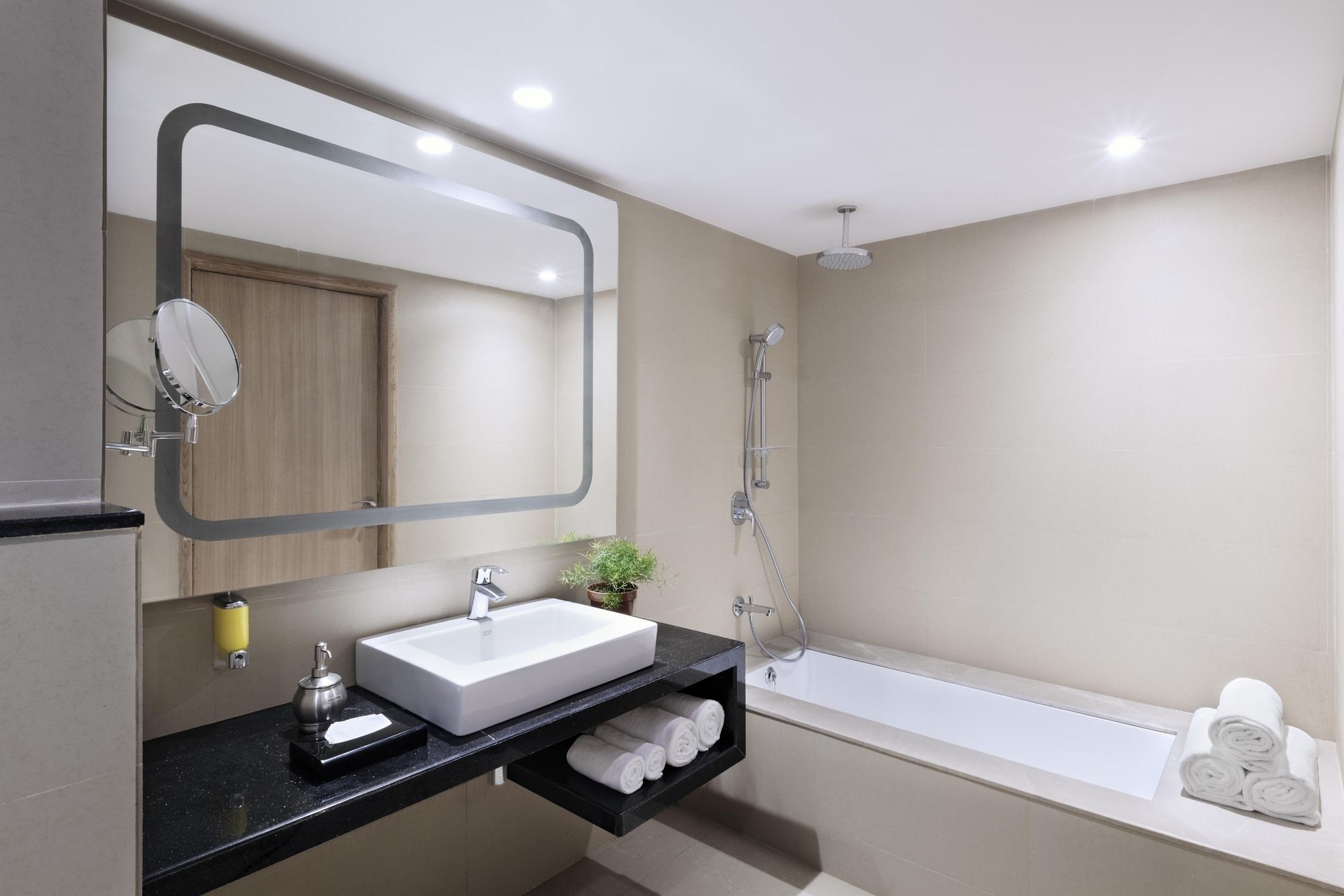 Oaks Bodhgaya Hotel Bagian luar foto
